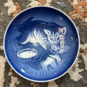 Cat & Kitten Mors Dag Mothers Day Bing &‎ Grondahl Royal Copenhagen Plate  1971